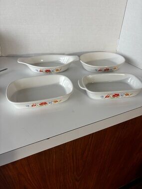 4 Rare VTG Japan Oven Proof Baking Dishes White w Orange/Blue Flowers. 7”